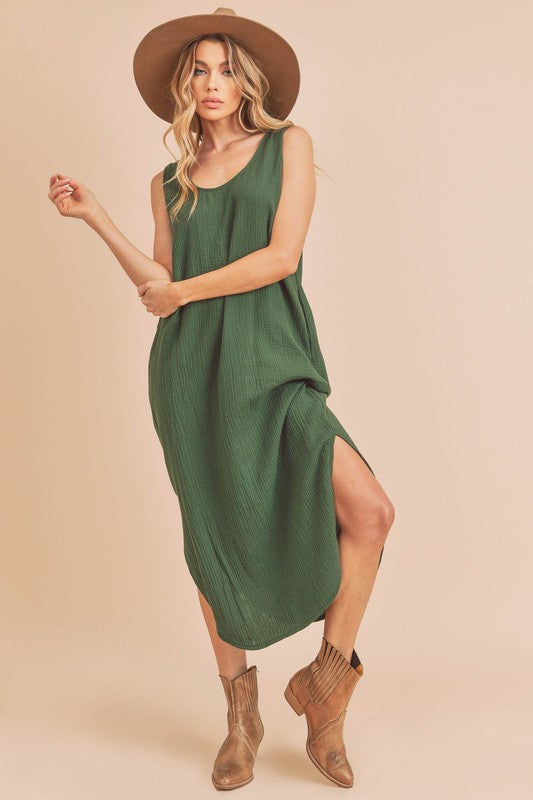 Daisy - Emerald Green Sleeveless Textured Tank Midi Dress