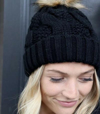 Black Cable Knit Beanie Hat w/ Faux Fur Pompom Casual Winter Womens One Size